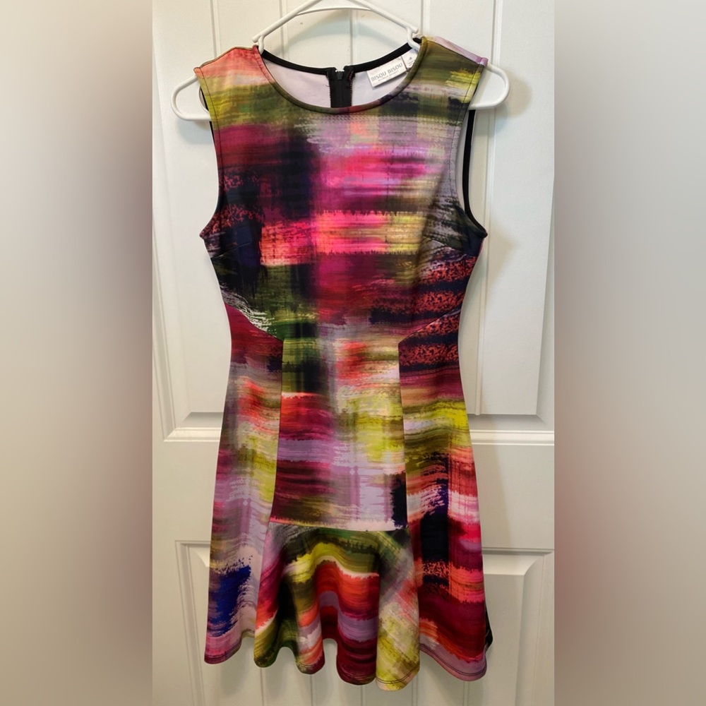 Bisou Bisou tank multicolored dress. Size 4. Hem ruffle. Polyester & spandex.
